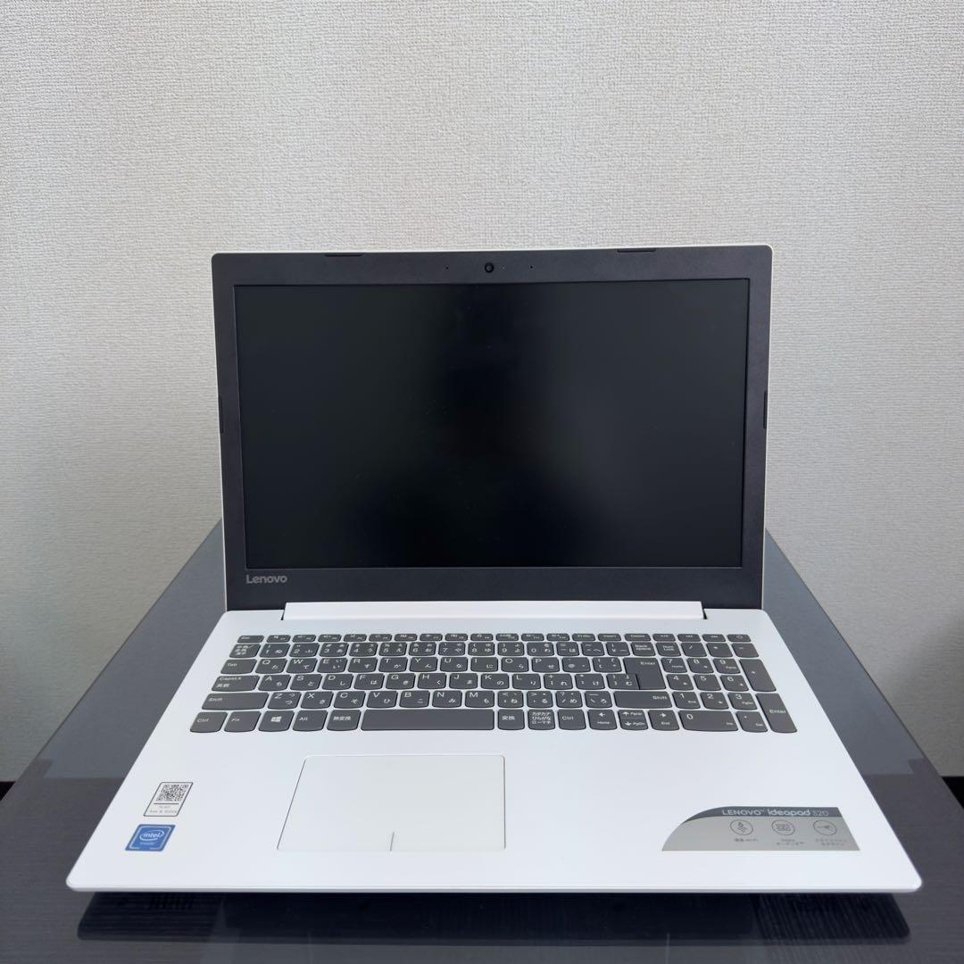 Lenovo ノートPC ideapad 320-15IAPステッカー装飾付き