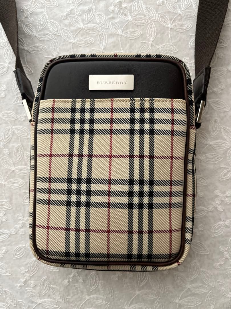 Burberry ノバチェックショルダーバ