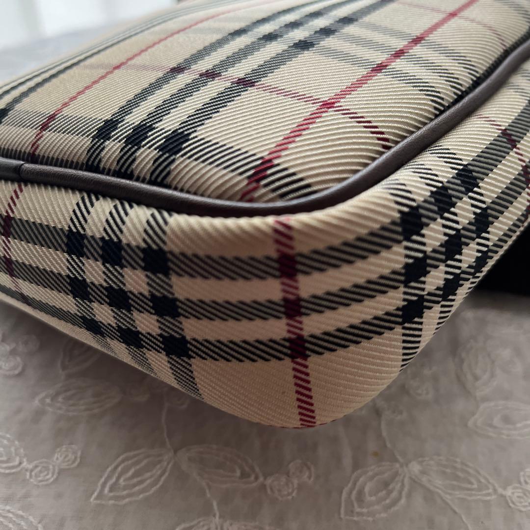 Burberry ノバチェックショルダーバ