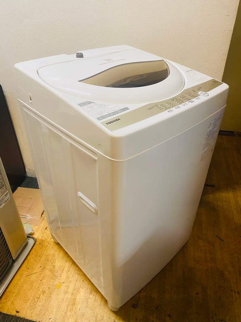 洗濯機 TOSHIBA 容量5kg AW-5GA1 2022年製　　家電　東芝