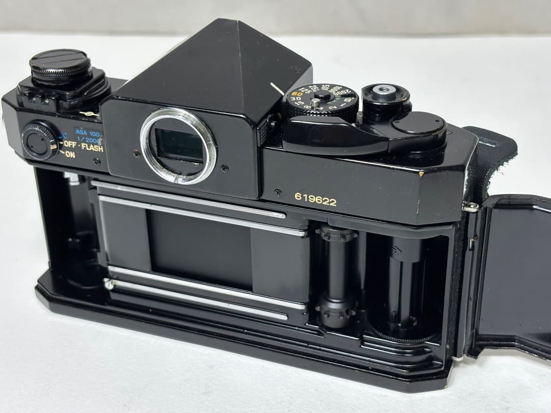 Canon F-1 後期 　FD 50mm F1.8　FD300 F5.6