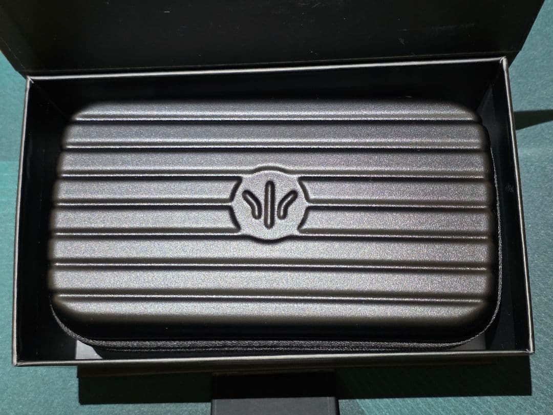 WLMOUSE Beast X Pro 穴あり Black OM Switch