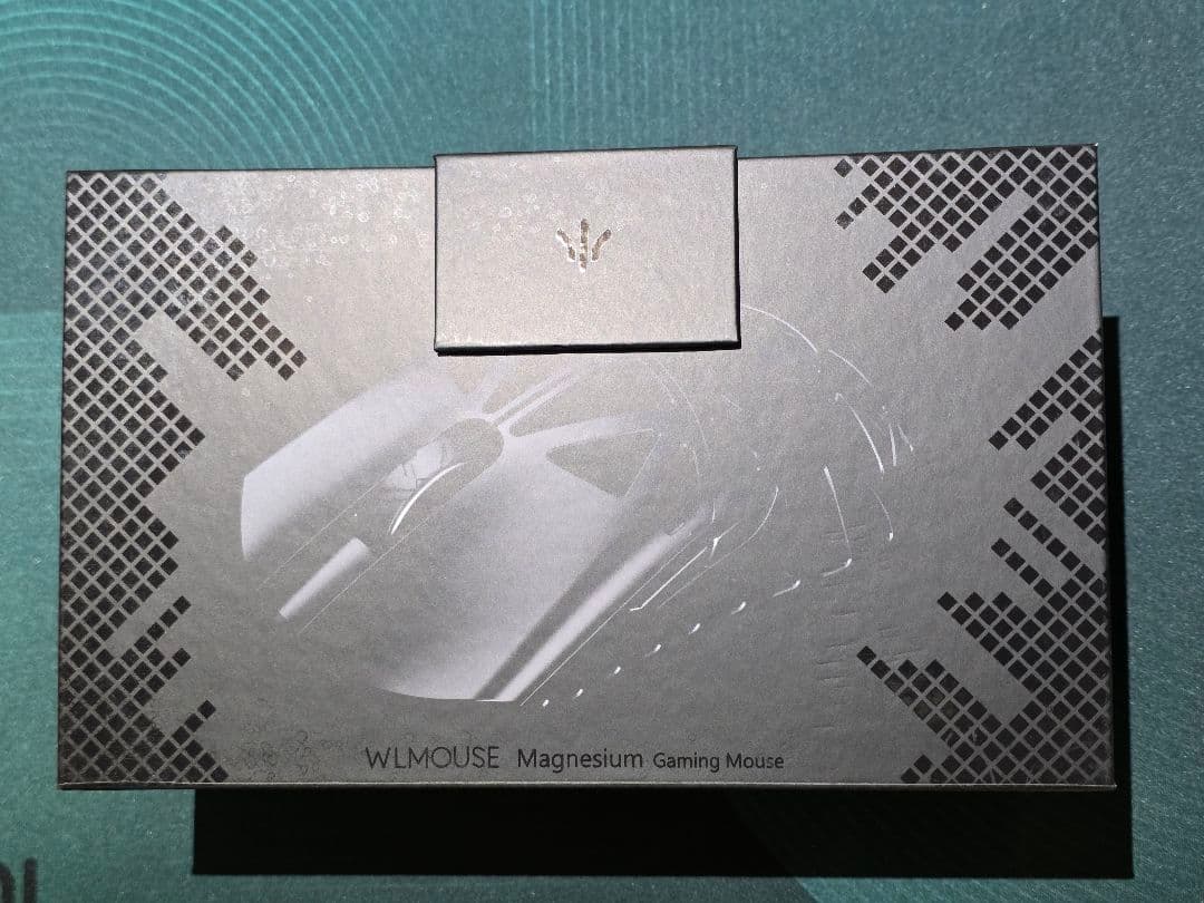 WLMOUSE Beast X Pro 穴あり Black OM Switch