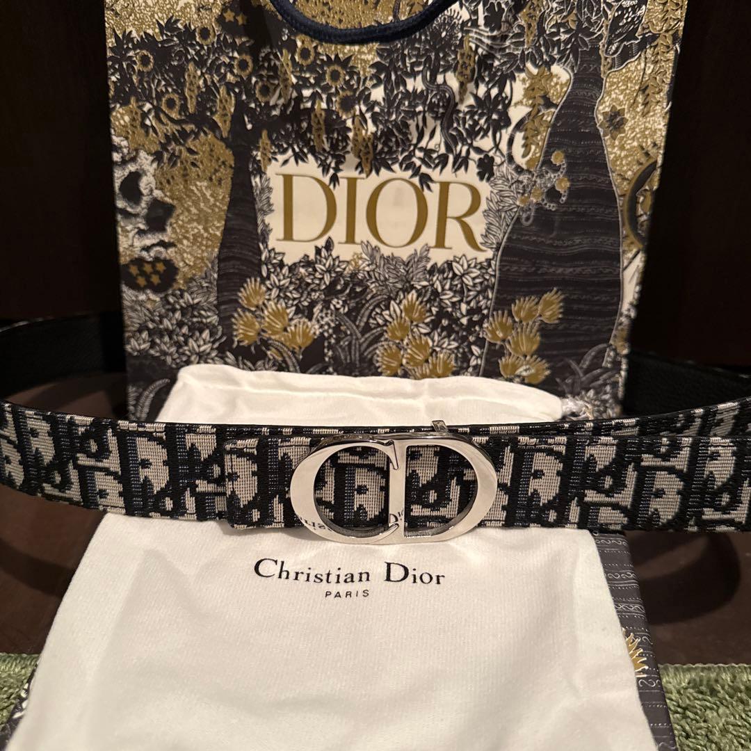 りくお Diorベルト