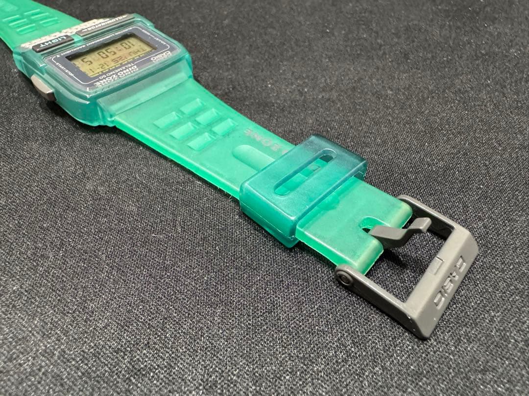 時計 CASIO DATA BANK DINO ZONE