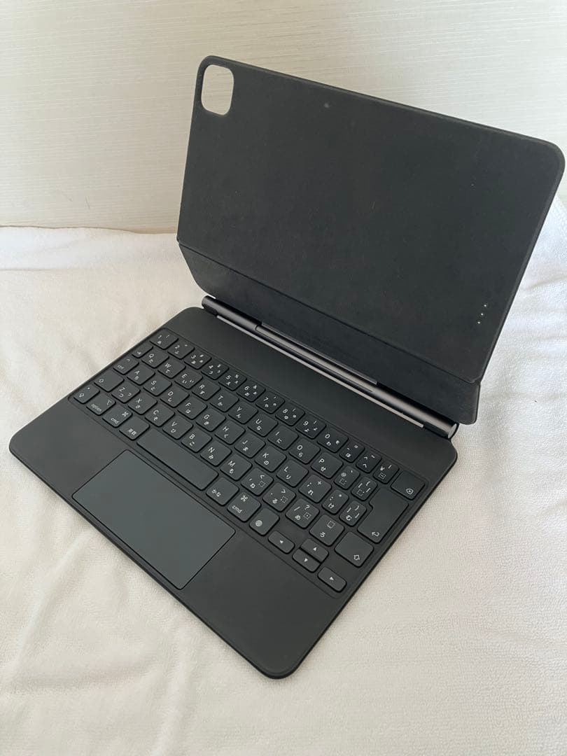 【本体のみ】Apple iPad magic keyboard 11インチ