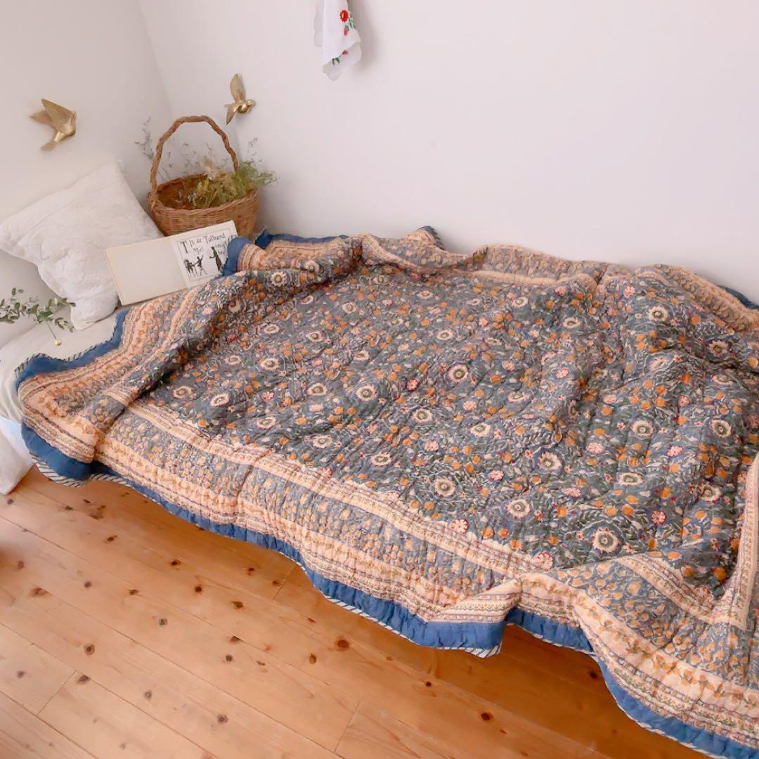 ブロックプリントキルト　インドの布団　ソファーカバー　ベッドカバー　キルト