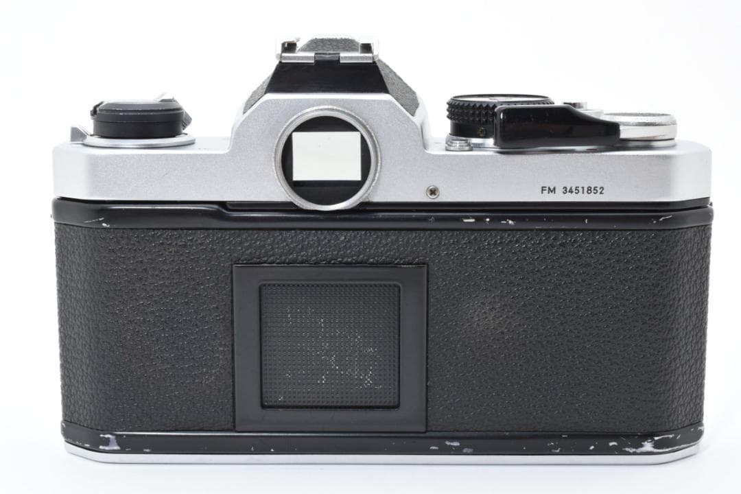 美品 NIKON FM シルバー フィルムカメラ　モルト新品交換済 H025