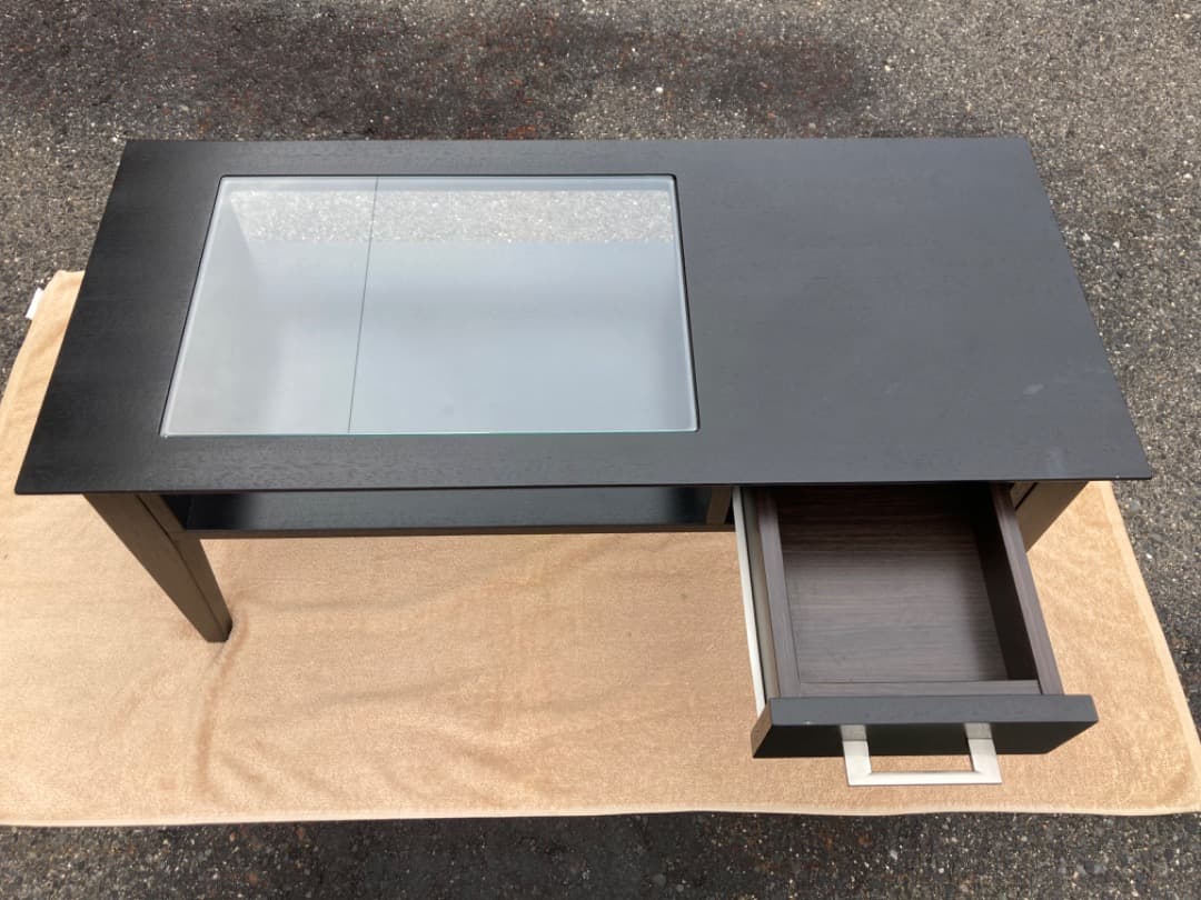 特価❗️大塚家具　木製リビングテーブルガラス天板　モダン黒ローテーブル 引き出し