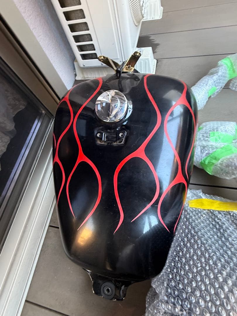 ホンダ　シャドウ400 純正　バイクタンク