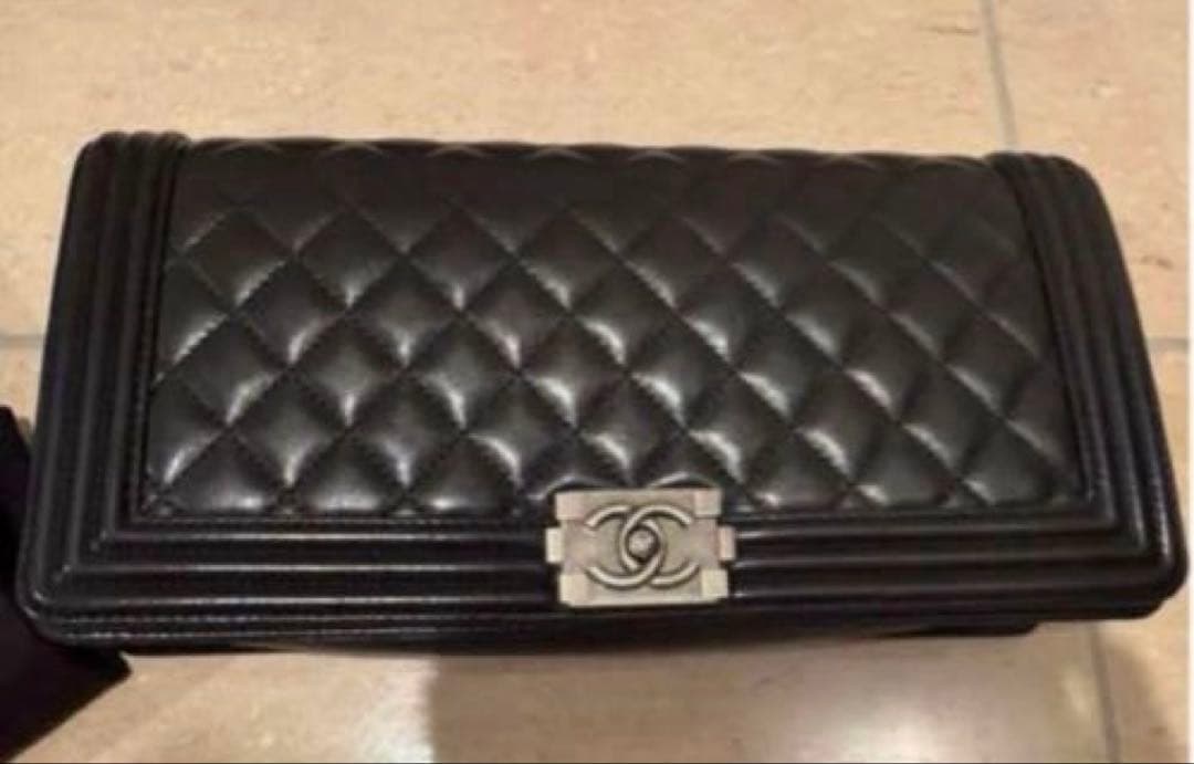 レア　希少　CHANEL ボーイシャネル　ブラック クラッチバッグ
