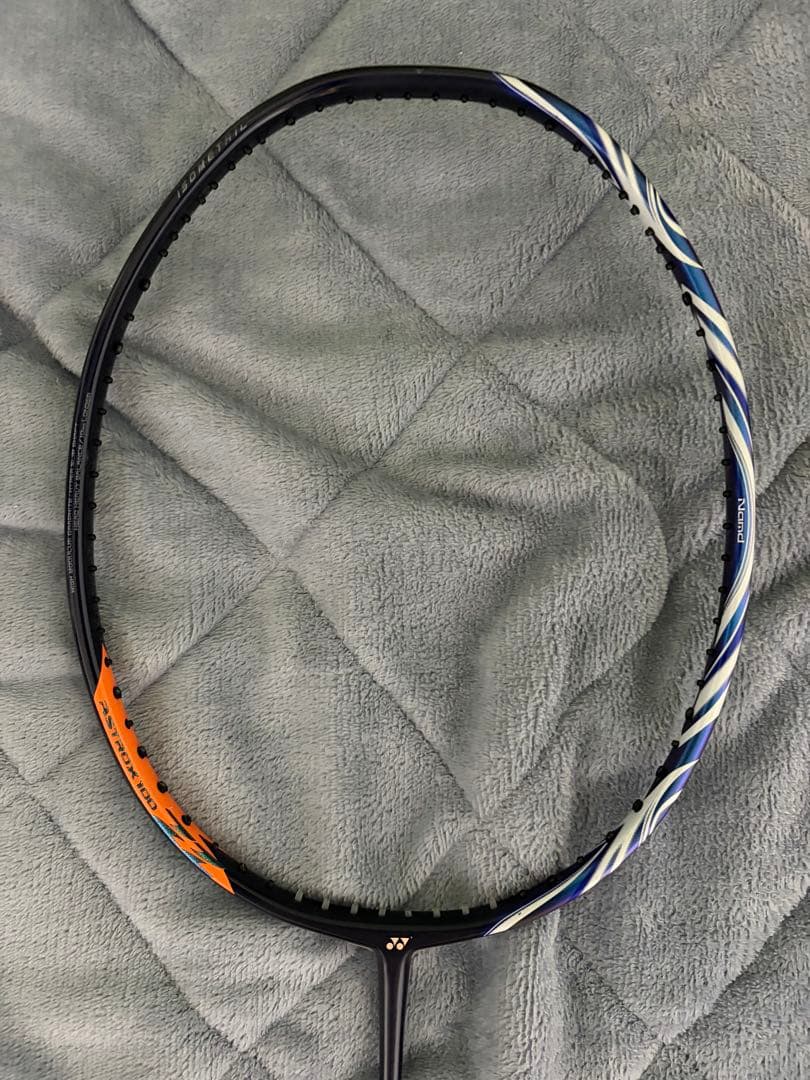 し*ゅ様 YONEX バドミントンラケット