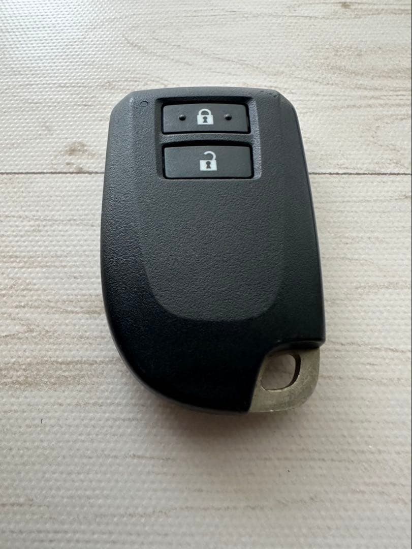 トヨタ　純正　200系　ハイエース　レジアスエース　スマートキー　TOYOTA