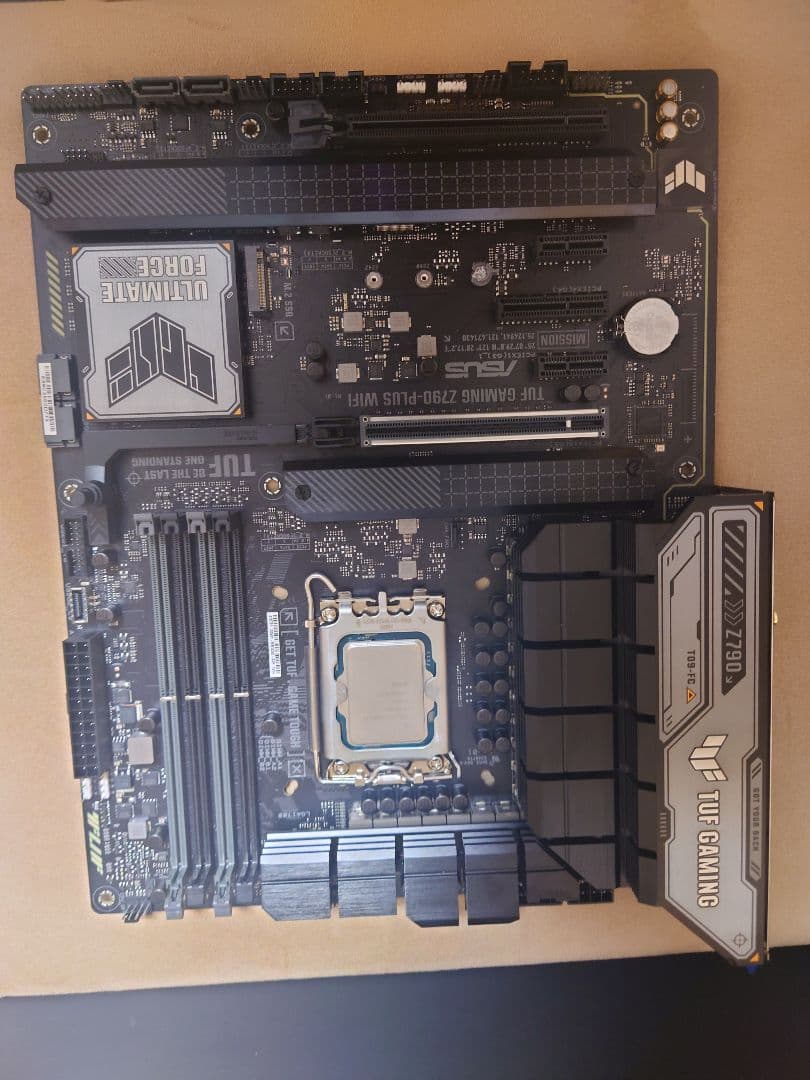 14700K ASUS TUF GAMING Z790-PLUS WIFIセット