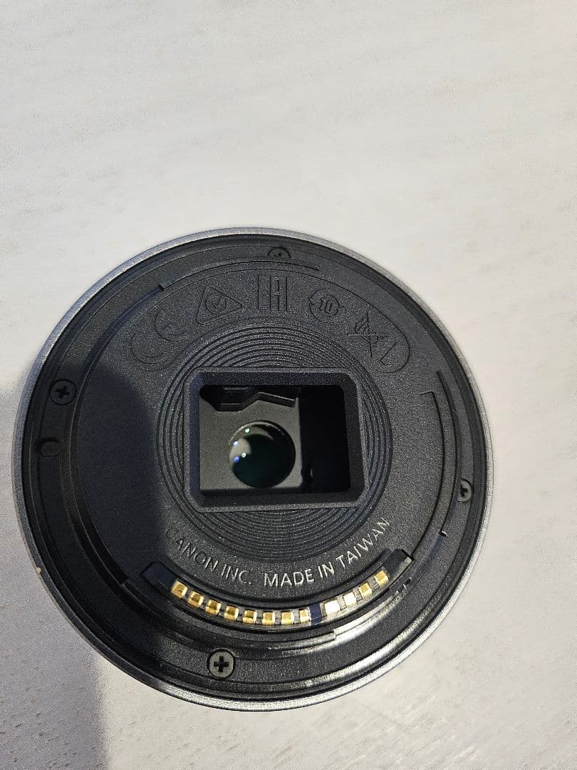 美品　RF-S18-45mm F4.5-6.3 IS STM