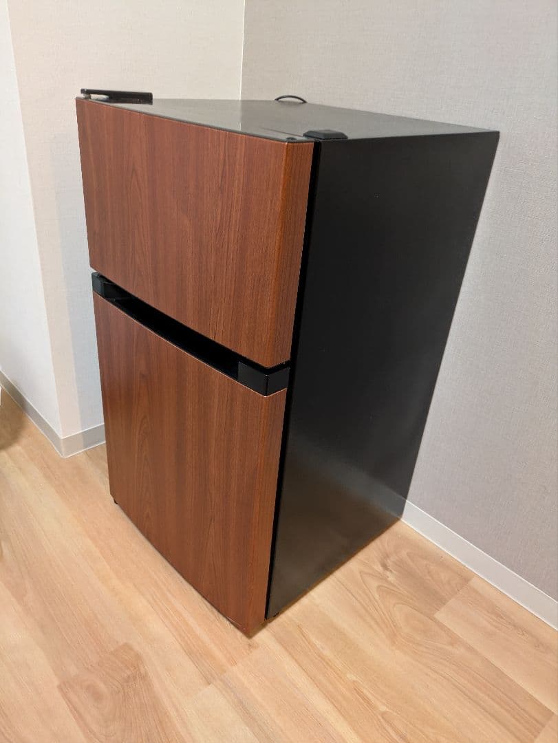 【ほぼ美品】木目調冷蔵庫　アイリスオーヤマ