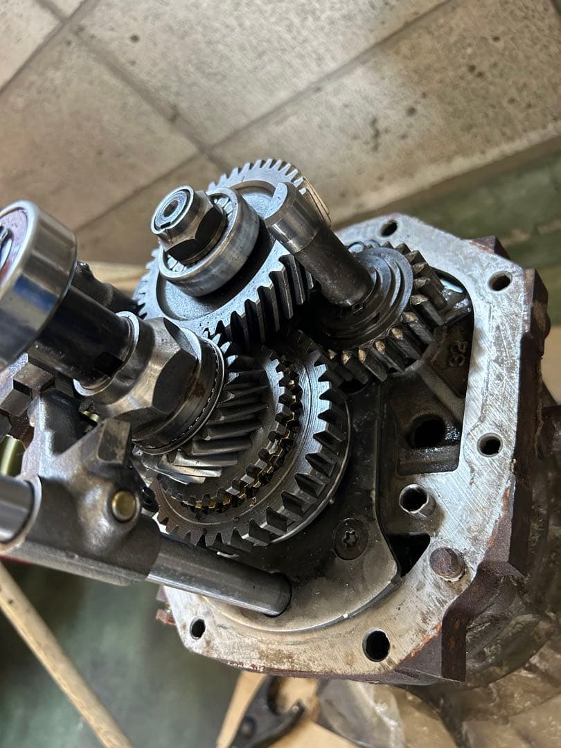 日産　A31 セフィーロ　rb20det ミッション