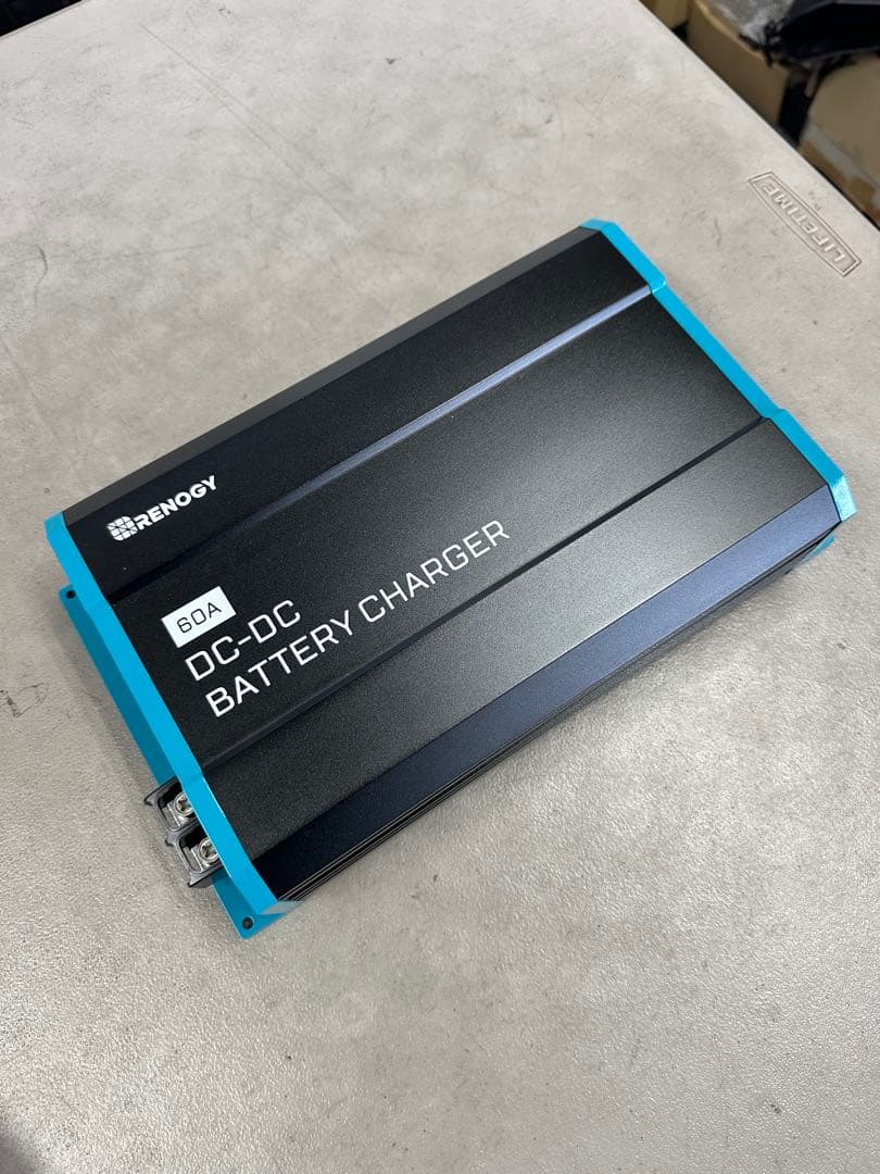 RENOGY DC-DC 60A バッテリーチャージャー