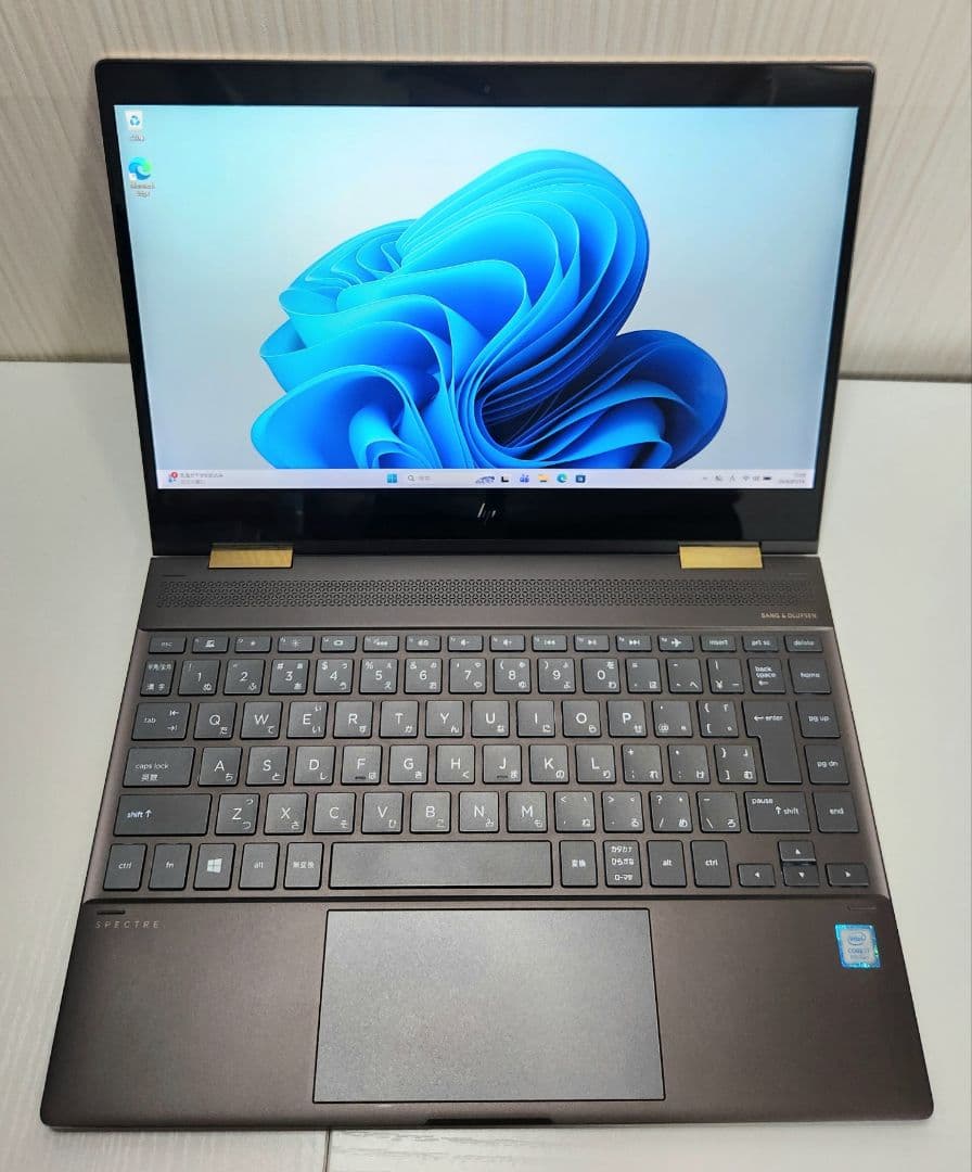 Windowsノート本体 Spectre x360 Corei7-8550U 16GB 512GB