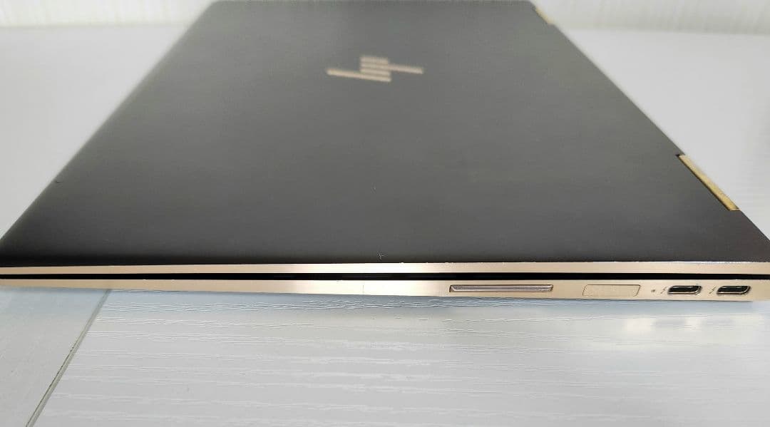 Windowsノート本体 Spectre x360 Corei7-8550U 16GB 512GB