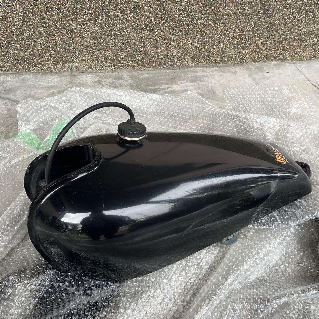 SR400FRPバイク用タンク ブラック