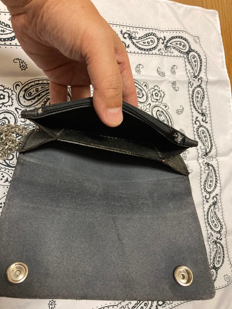 トラッカーウォレット　ブラック　艶無し