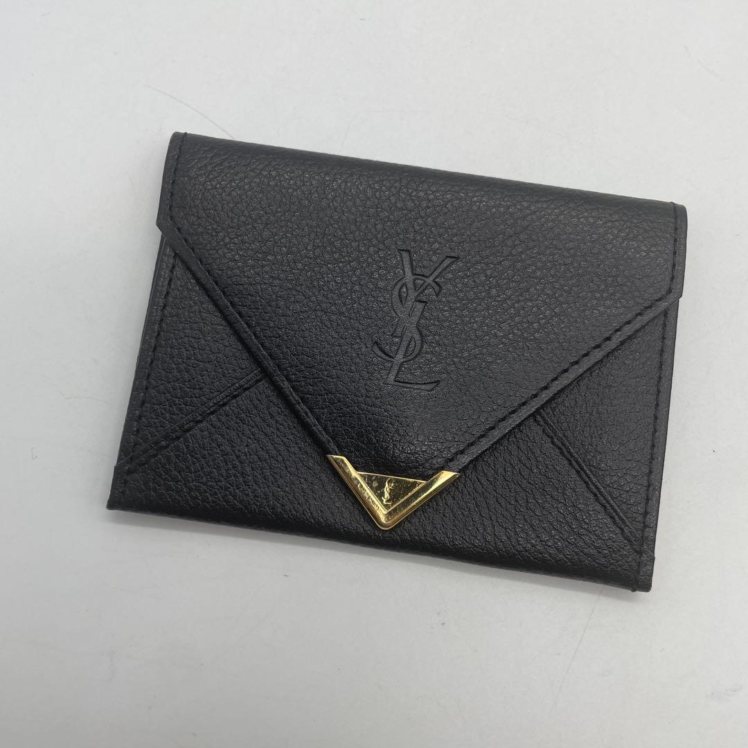 ☆新品同様☆イヴ・サンローラン☆ケース☆小銭入れ