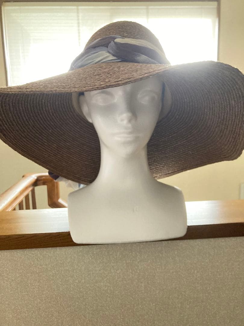 ヘレンカミンスキー　新品未使用帽子