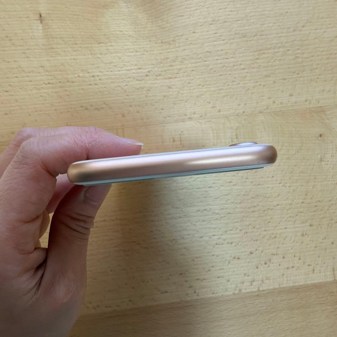 Apple iPhone 8 ゴールド 4.7インチ