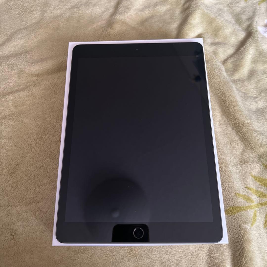 iPad スペースグレー 本体