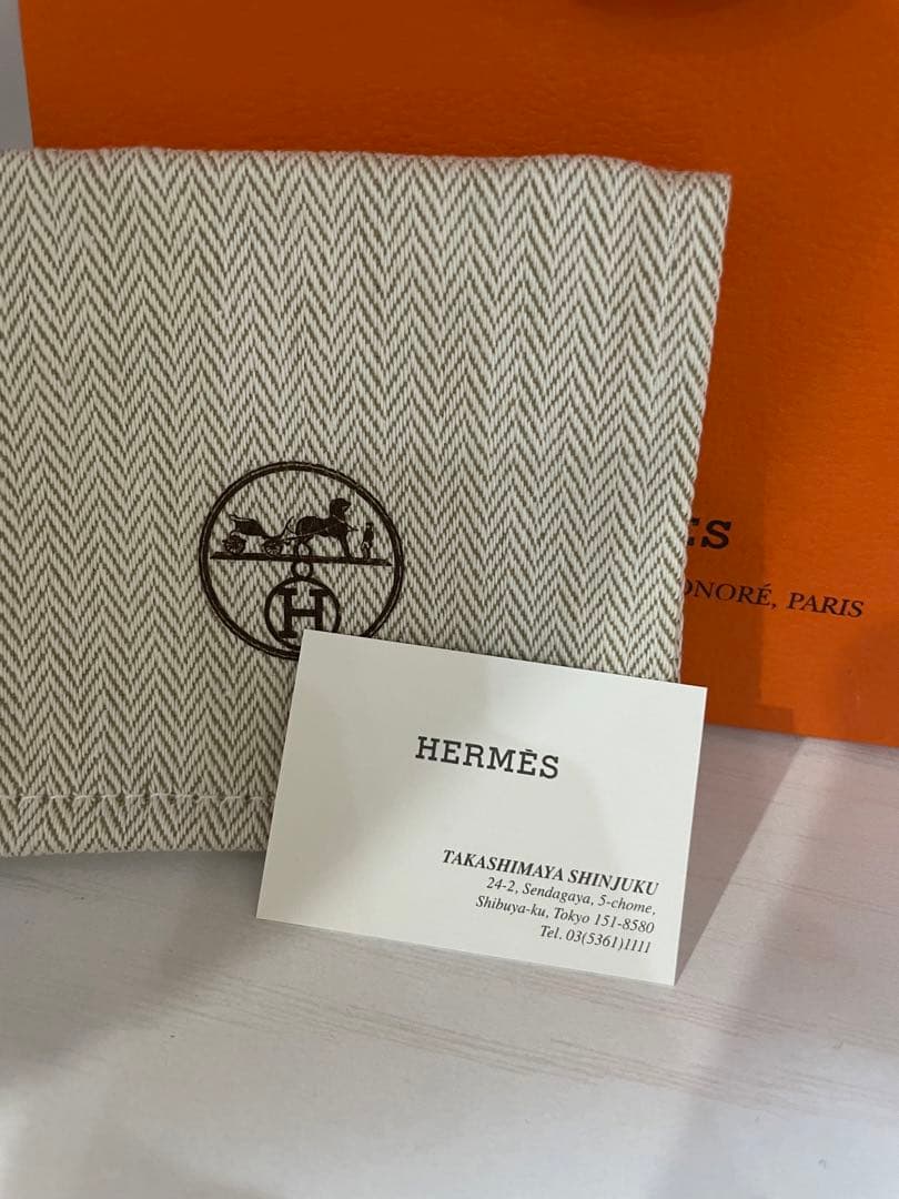 エルメス エナメルブレスレット クリック 箱付き