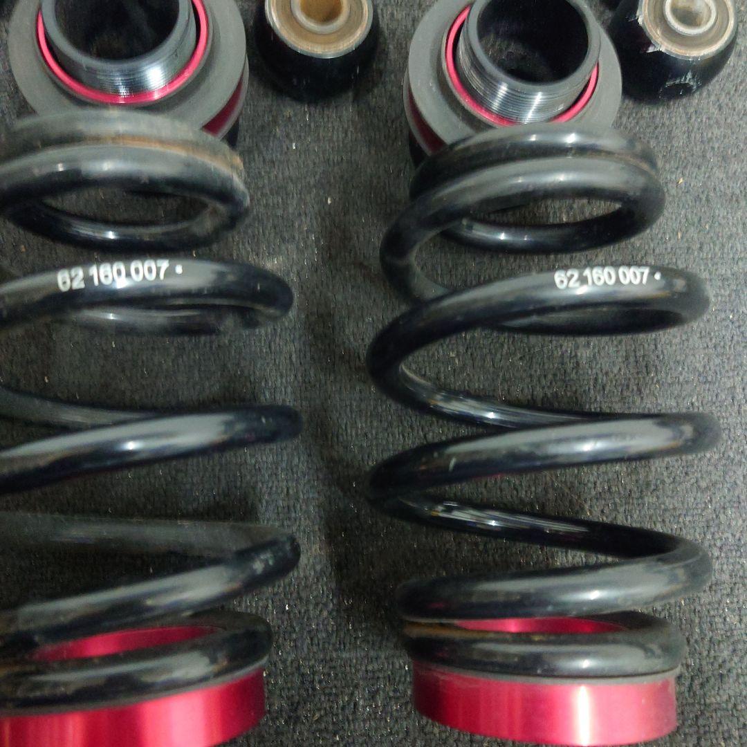 ラルグス　50プリウス　車高調セット　ZVW50等