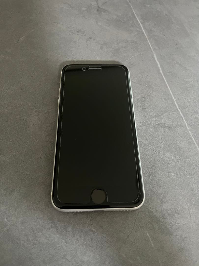 iPhone SE 第二世代 64GB SIMフリー