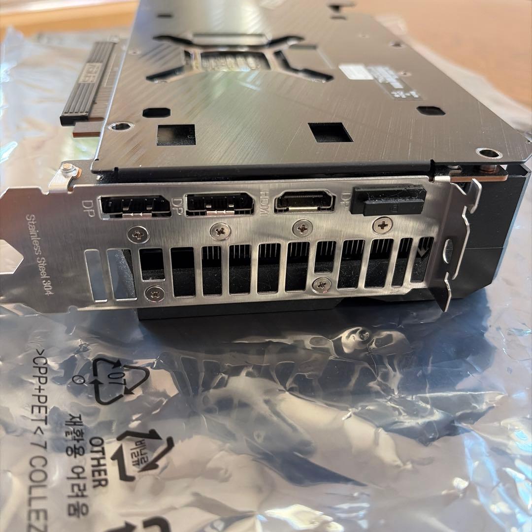 M*ん様 ASUS DUAL RX6600XT-O8G