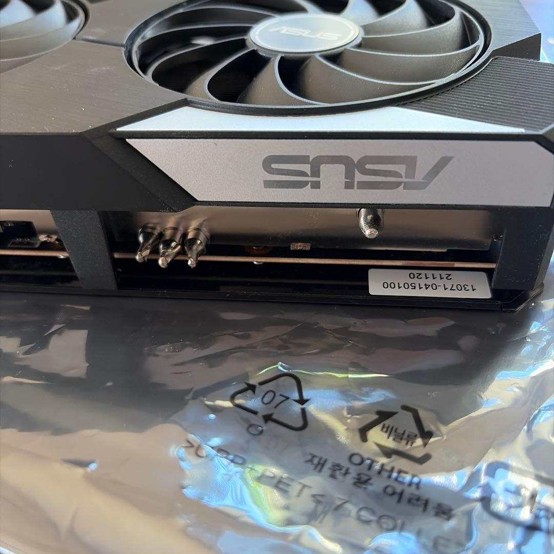 M*ん様 ASUS DUAL RX6600XT-O8G