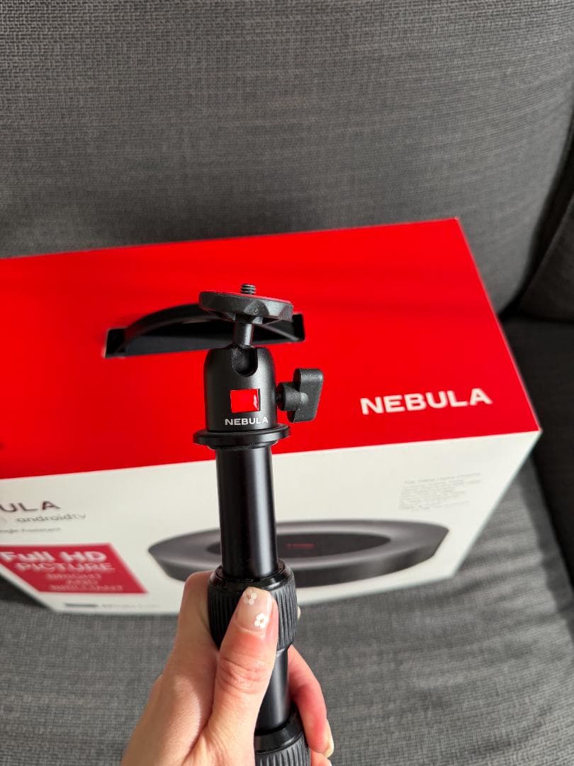 Anker Nebula Cosmos 脚立付