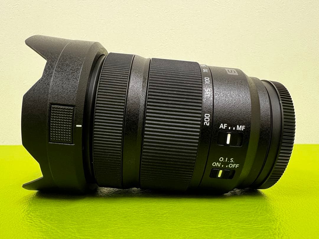 Panasonic 28-200mm ズームレンズ