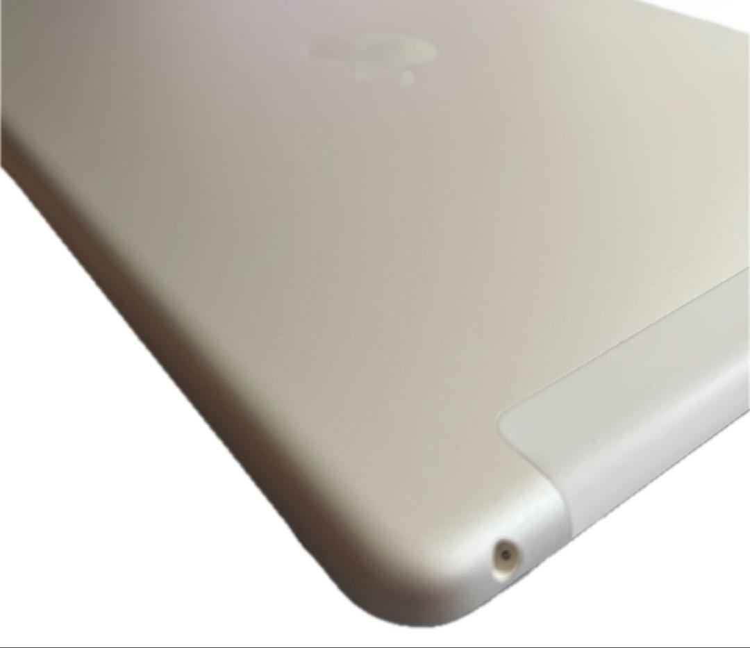 iPad 9.7インチ32GB Wi-Fiモデル2017バッテリー残量96%美品