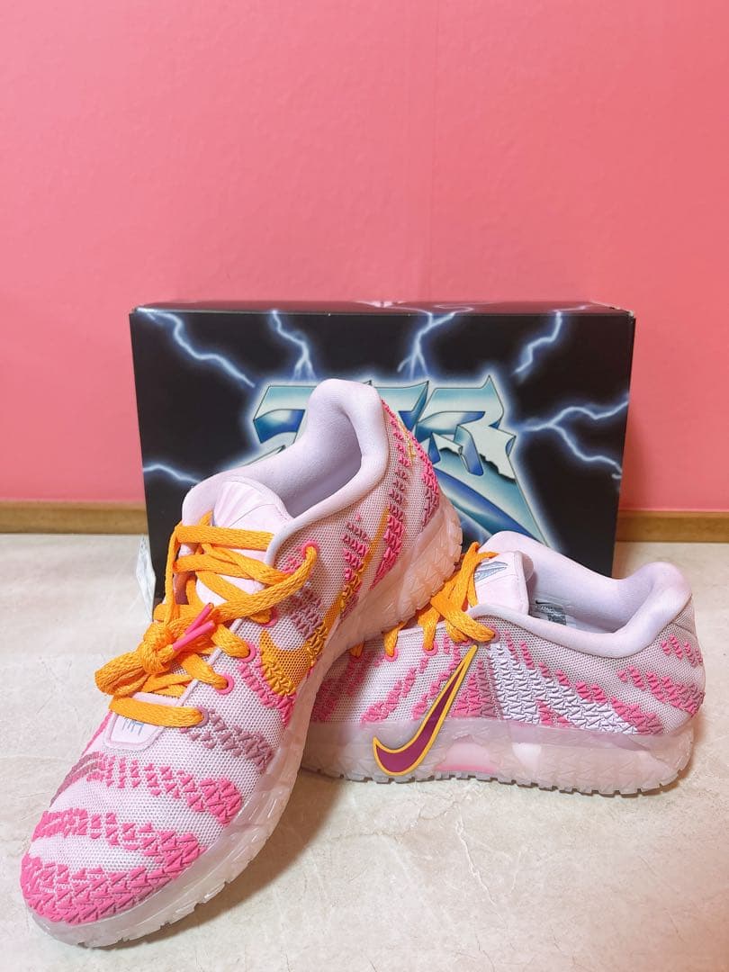 Nike バスケットボールシューズ ピンク/オレンジ