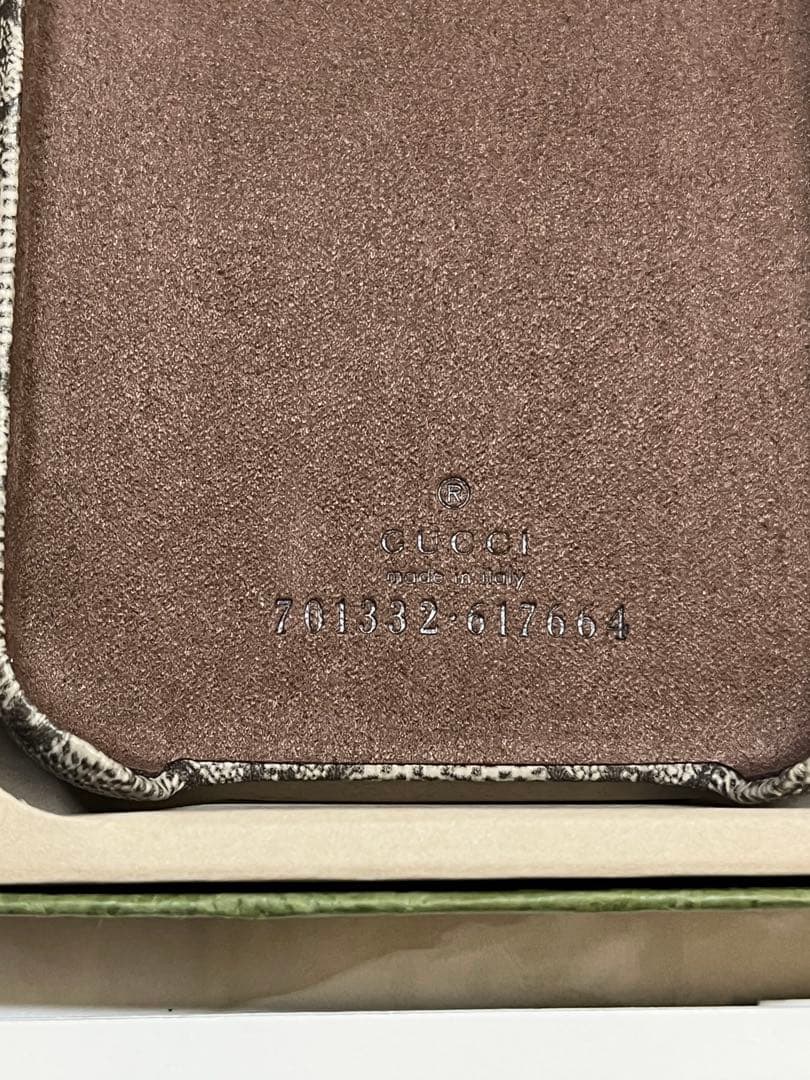 【新品未使用】GUCCI iPhone13 PROケース　オフディア　01
