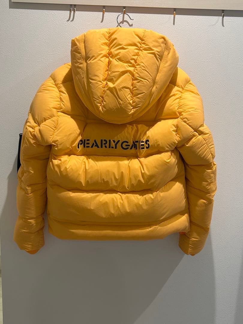 PEARLY GATES オレンジ系ダウンジャケット