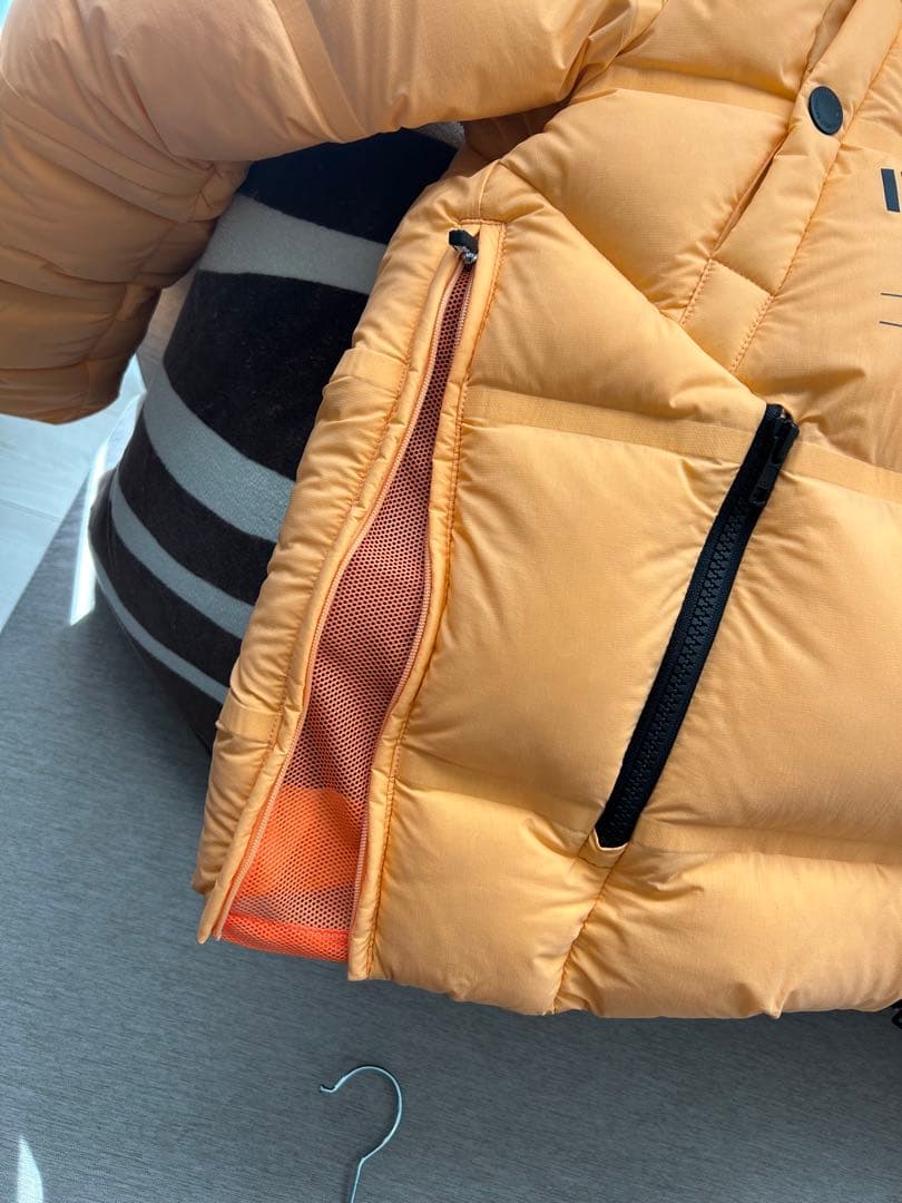 PEARLY GATES オレンジ系ダウンジャケット