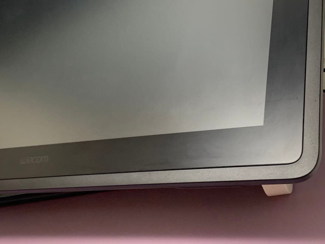 Wacom Cintiq 22 液晶ペンタブレット 本体＆付属品