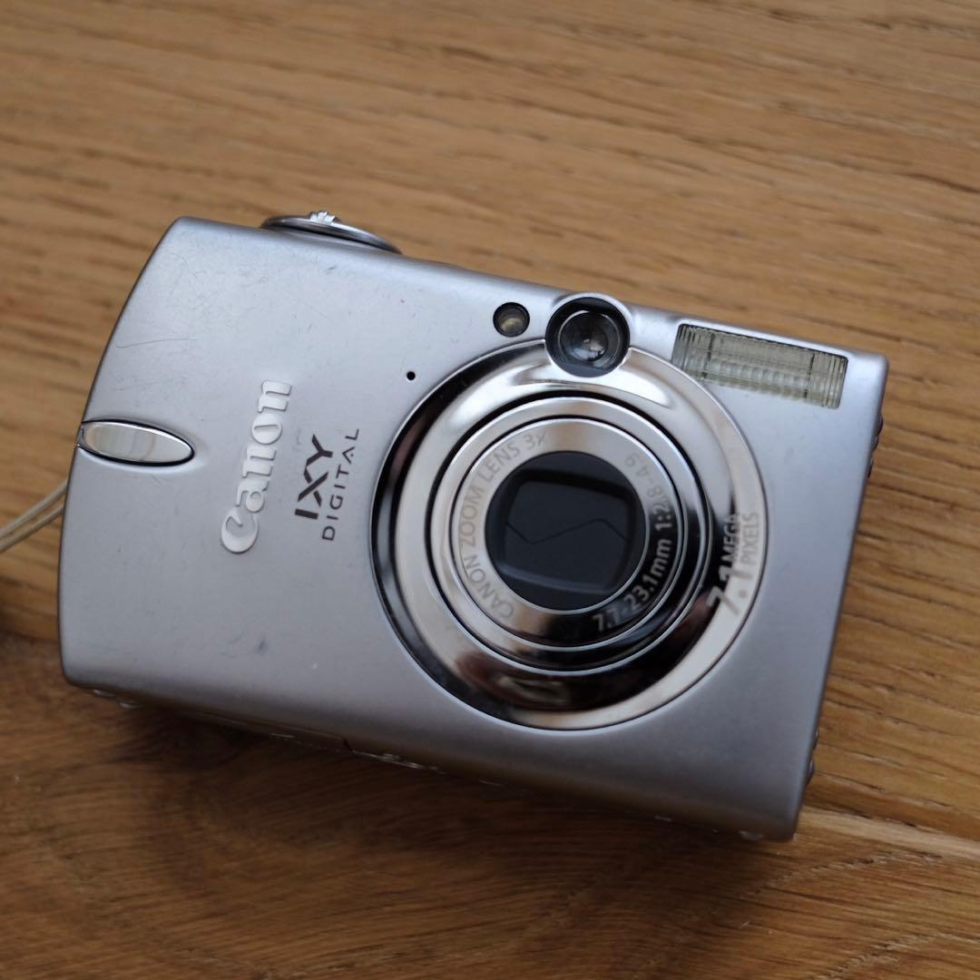 Canon IXY DIGITAL 700 コンパクトデジタルカメラ