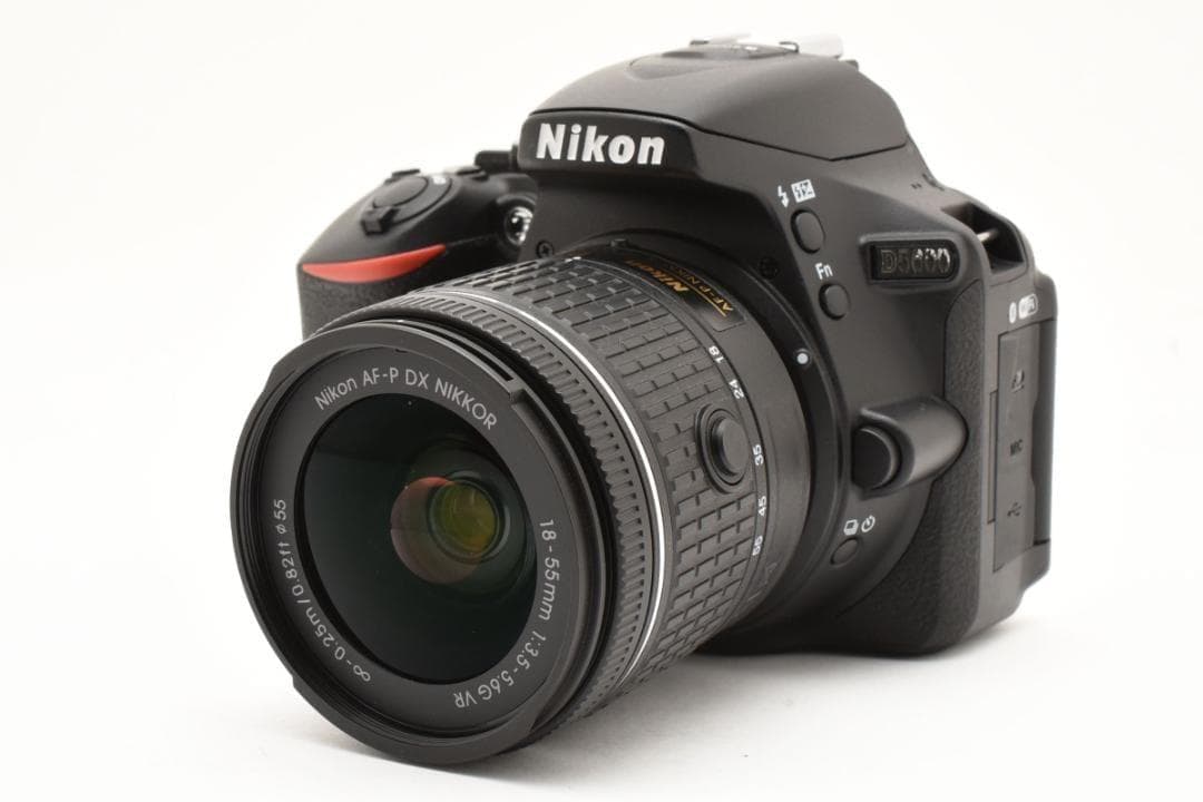 Nikon D5600✨レンズセット✨簡単タッチ操作✨スマホ転送✨一眼レフカメラ
