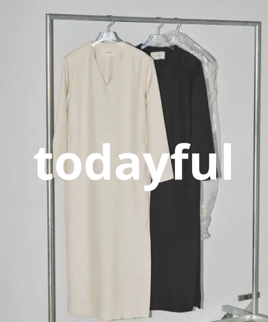 大幅値下げ中！todayful Vneck Slit Dress