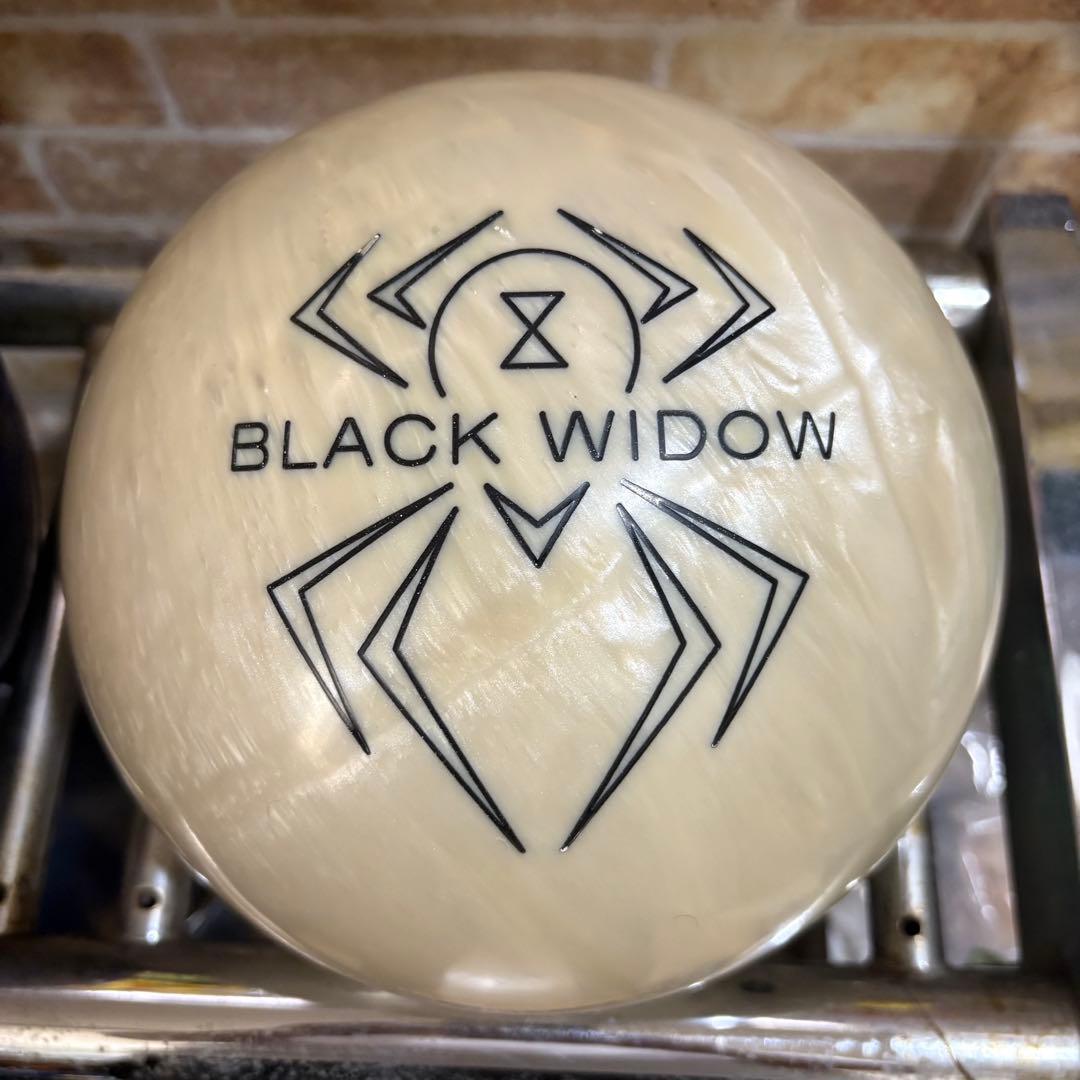 ボウリング ブラックウィドーゴーストパール 15p 新品