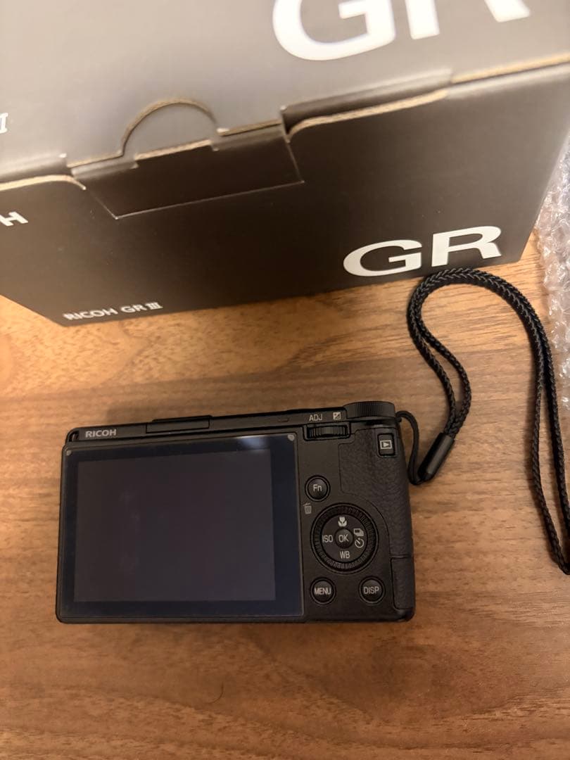 RICOH GR III コンパクトデジタルカメラ　ショット数1164