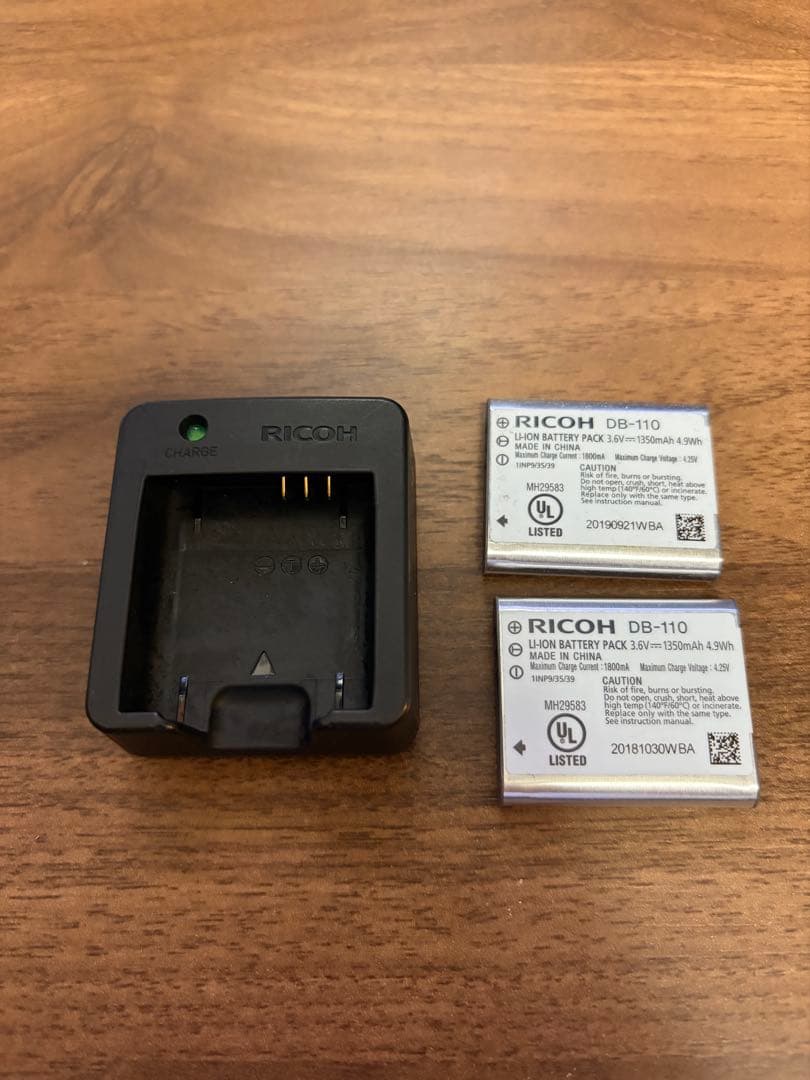 RICOH GR III コンパクトデジタルカメラ　ショット数1164