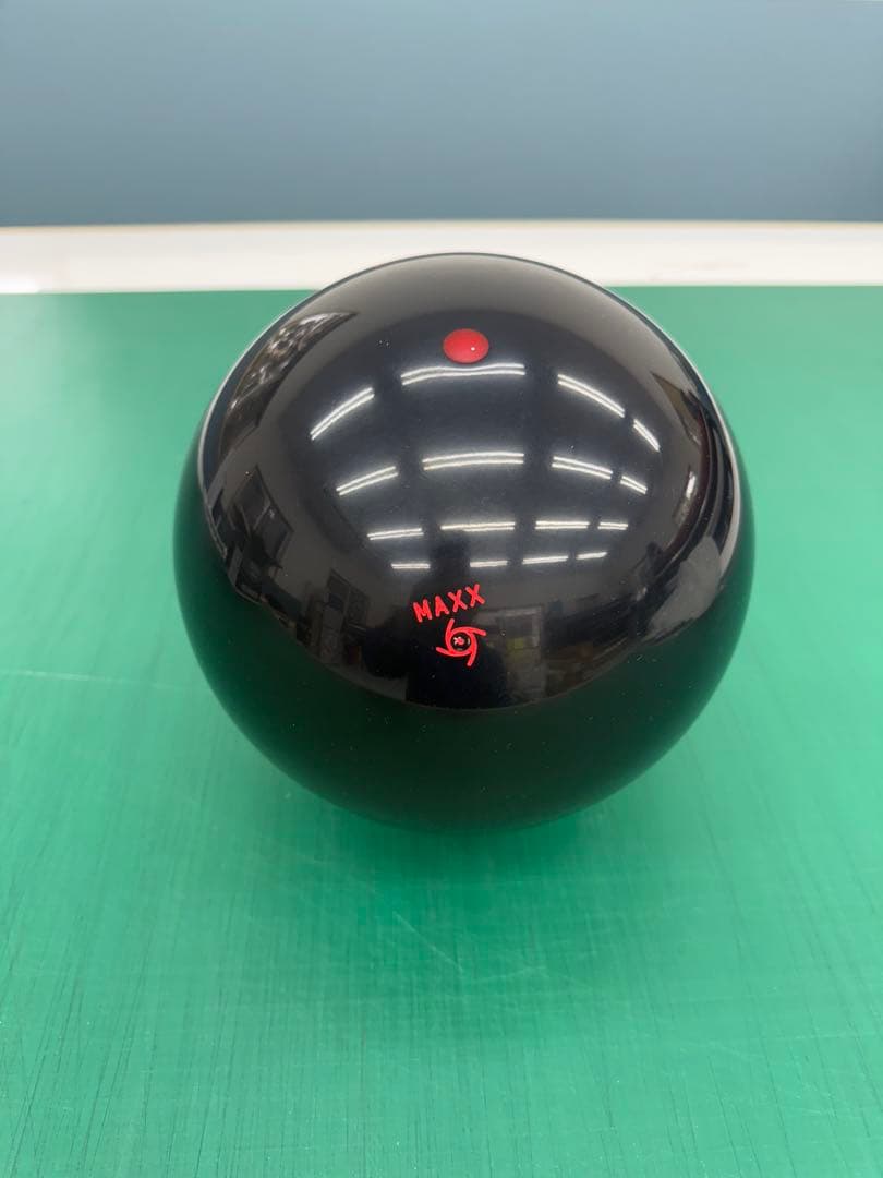 Marvel Black & Maxx Black ボウリングボール